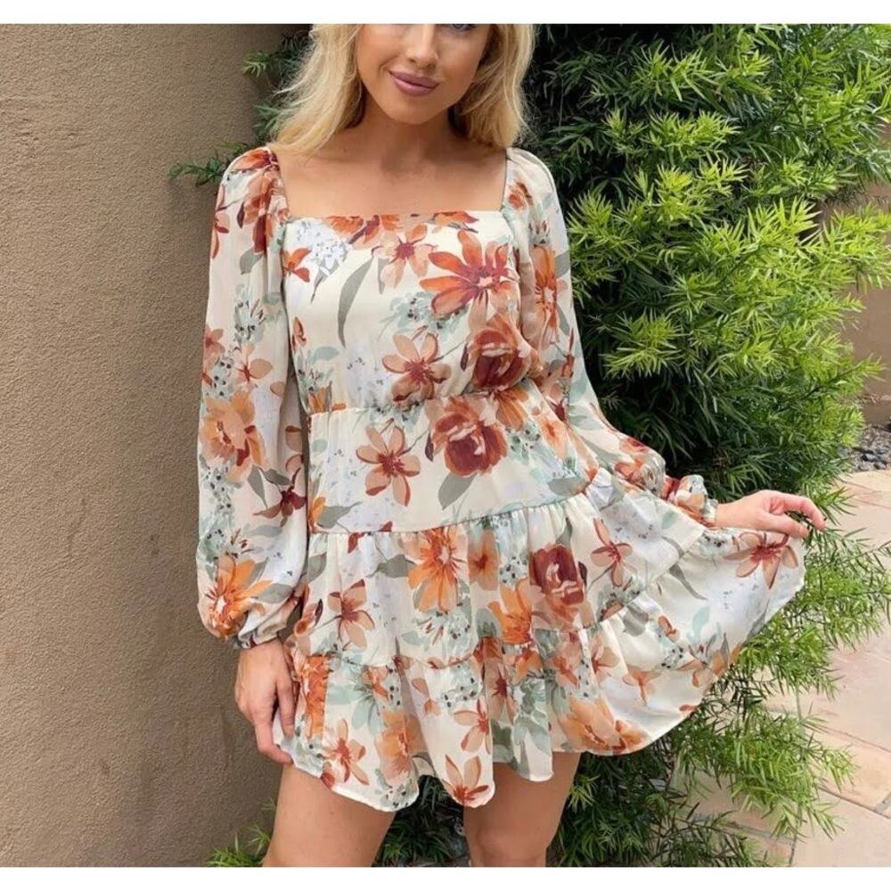 Lush Long Sleeve Floral Cutout Back Ruffle Tiered Babydoll Dress SMALL Cottage